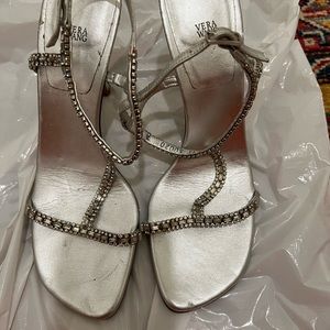 Vera Wang T-strap Rhinestone Sandals. Medium heel.